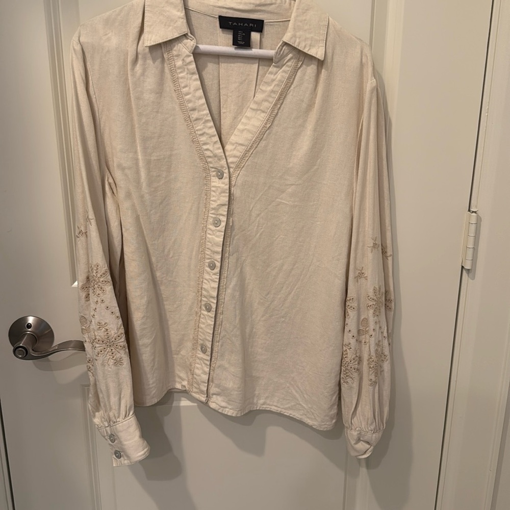 Long Sleeve Tan Size Large Blouse